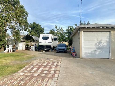 523  Fairlawn  , Santa Ana, CA