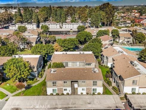 2851 S Fairview  B  Street, Santa Ana, CA