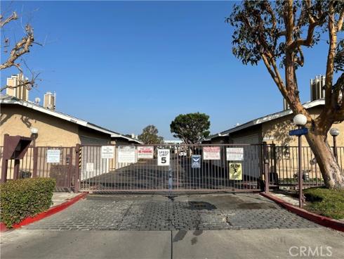 926  Willardson  A  Way, Santa Ana, CA