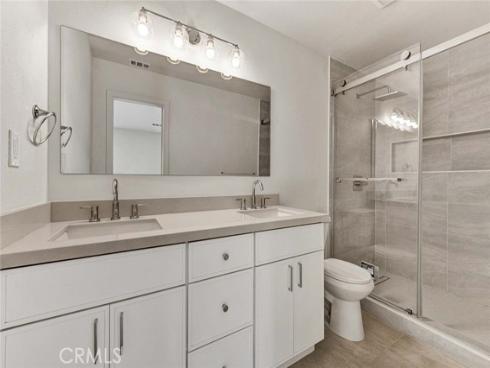 1226 W Walnut Street, Santa Ana, CA