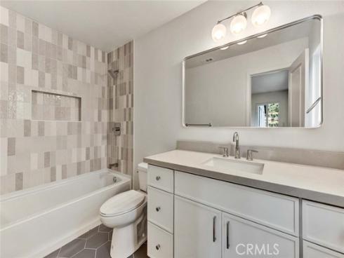 1226 W Walnut Street, Santa Ana, CA