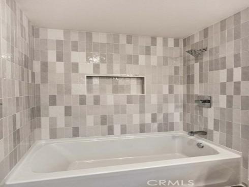 1226 W Walnut Street, Santa Ana, CA