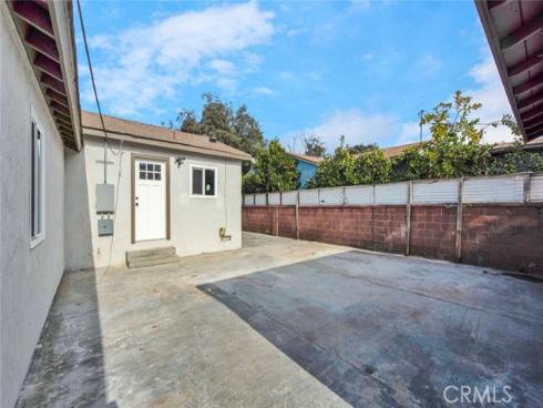 1226 W Walnut Street, Santa Ana, CA