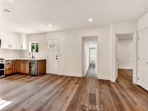 1226 W Walnut Street, Santa Ana, CA