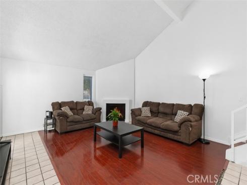 2501 W Sunflower A6 Avenue, Santa Ana, CA