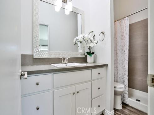 3932 W 5th 202 Street, Santa Ana, CA