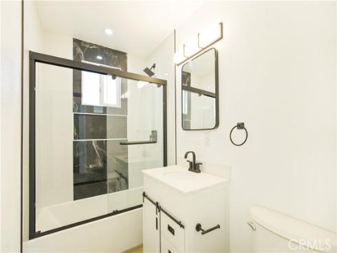 1821 W Pine   Street, Santa Ana, CA