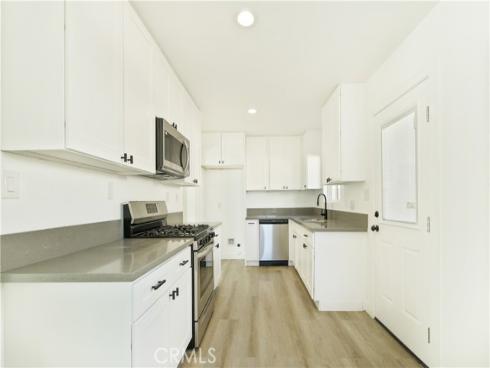 1821 W Pine   Street, Santa Ana, CA