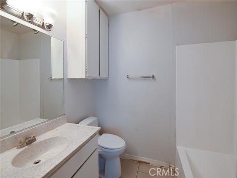 450 E 4th 423 Street, Santa Ana, CA