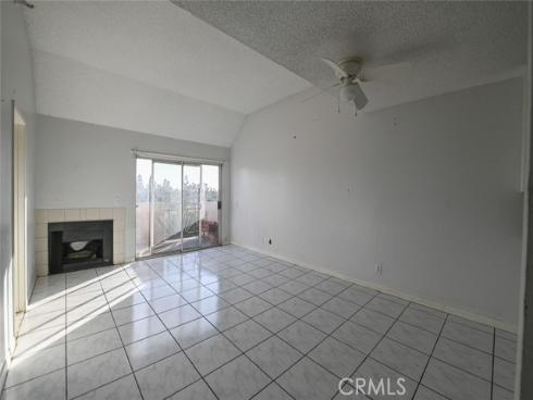 450 E 4th 423 Street, Santa Ana, CA