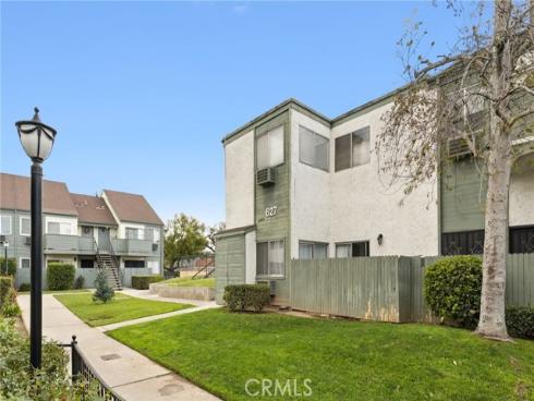 627 N Bristol 36 Street, Santa Ana, CA