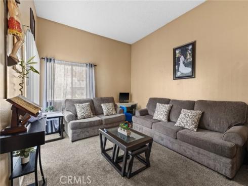 627 N Bristol 36 Street, Santa Ana, CA