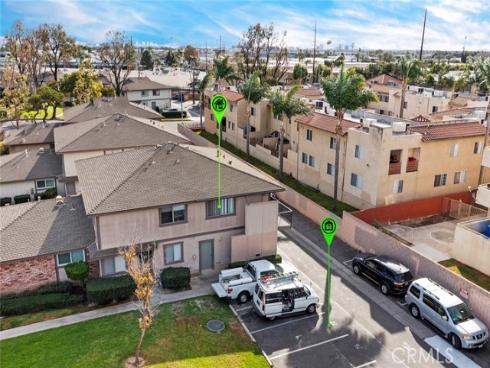 1709 Normandy 32-D Place, Santa Ana, CA