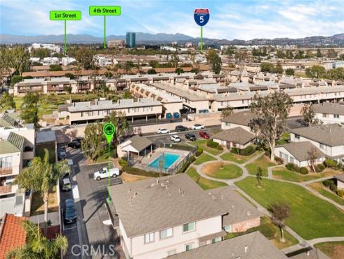 1709 Normandy 32-D Place, Santa Ana, CA