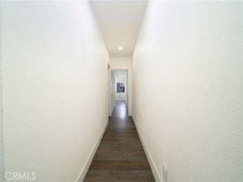 201 S Orange Avenue, Santa Ana, CA