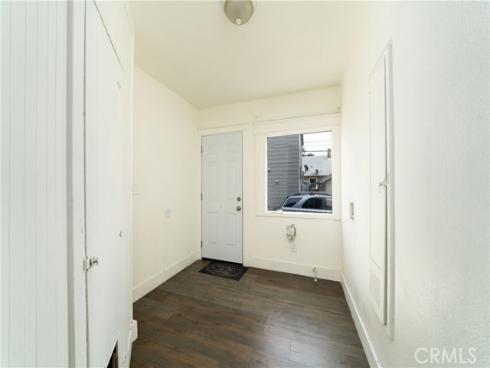 201 S Orange Avenue, Santa Ana, CA