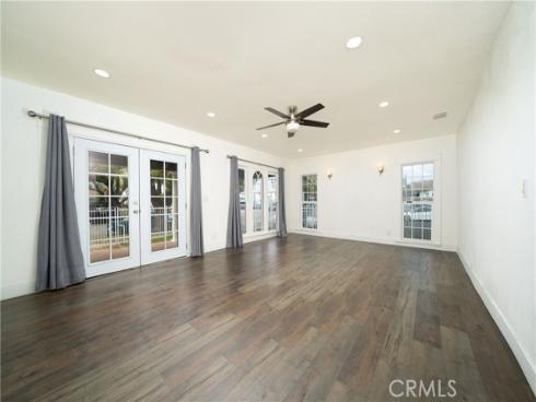 201 S Orange Avenue, Santa Ana, CA