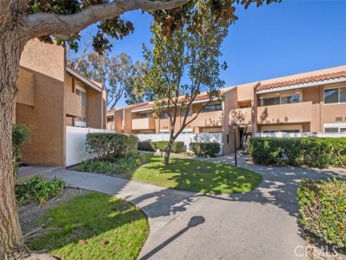 1101 W Macarthur 304 Boulevard, Santa Ana, CA