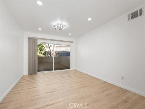 1101 W Macarthur 304 Boulevard, Santa Ana, CA