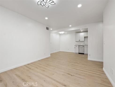 1101 W Macarthur 304 Boulevard, Santa Ana, CA