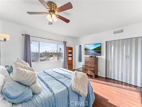 1323 N Spurgeon 4B Street, Santa Ana, CA