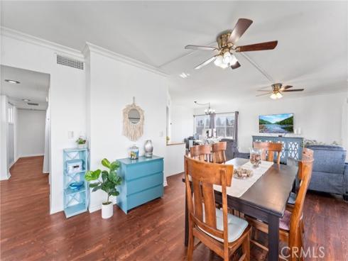 1323 N Spurgeon 4B Street, Santa Ana, CA