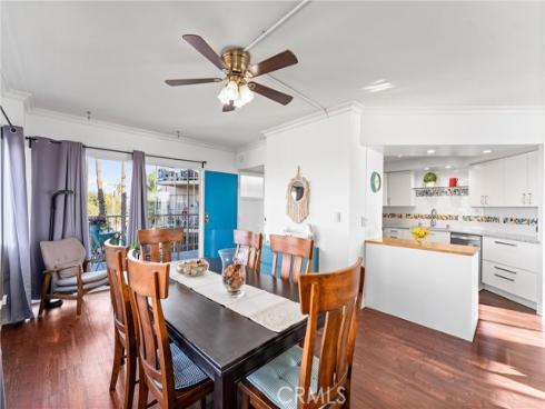 1323 N Spurgeon 4B Street, Santa Ana, CA