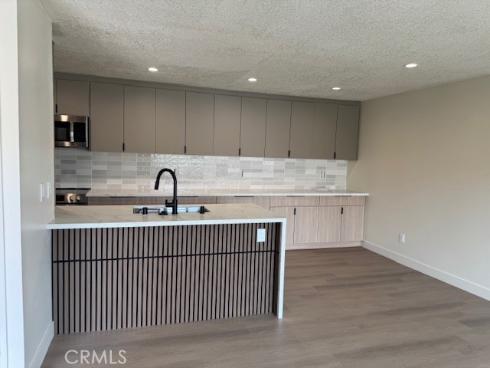 2501 W sunflower F12 , Santa Ana, CA