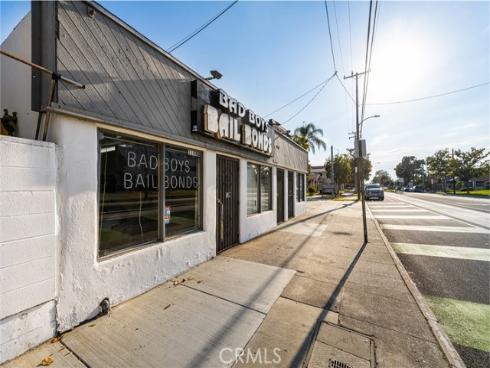 1106 W Santa Ana Boulevard, Santa Ana, CA