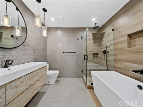 1363 E 21st Street , Santa Ana, CA