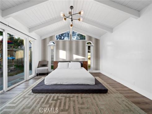 1363 E 21st Street , Santa Ana, CA