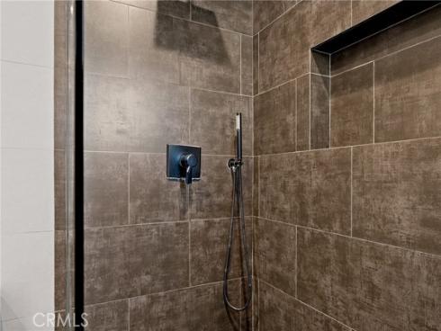 1363 E 21st Street , Santa Ana, CA