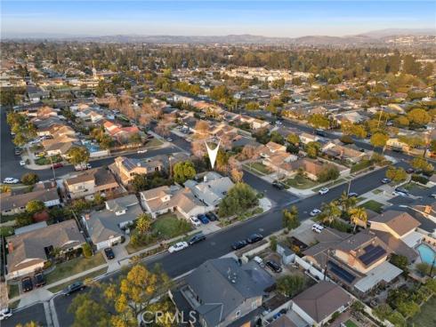 1363 E 21st Street , Santa Ana, CA