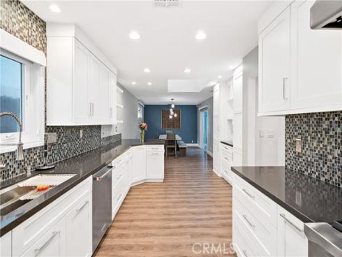 1363 E 21st Street , Santa Ana, CA