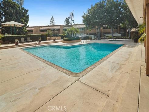 1001 W Macarthur 64 Boulevard, Santa Ana, CA