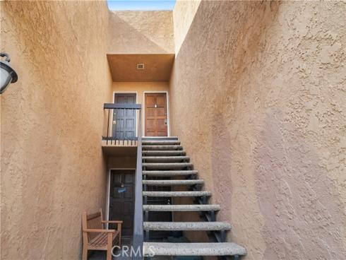 1001 W Macarthur 64 Boulevard, Santa Ana, CA