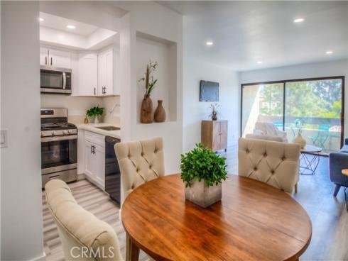 600 W 3rd  A311  Street, Santa Ana, CA