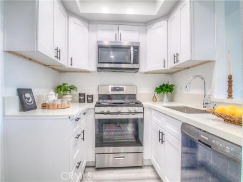 600 W 3rd  A311  Street, Santa Ana, CA