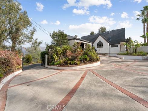 11211 Vista Del Lago , Santa Ana, CA