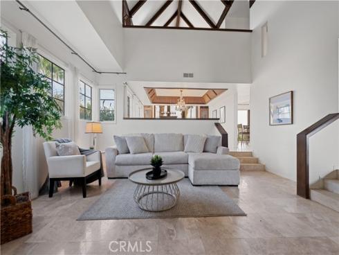 11211 Vista Del Lago , Santa Ana, CA