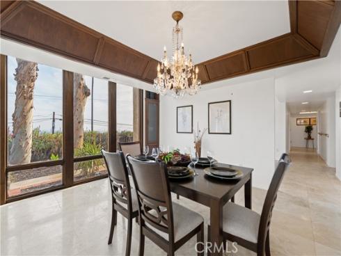 11211 Vista Del Lago , Santa Ana, CA