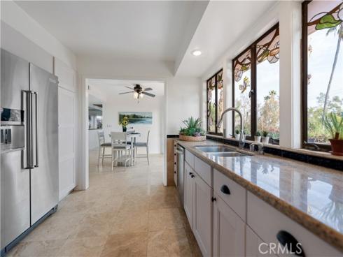 11211 Vista Del Lago , Santa Ana, CA