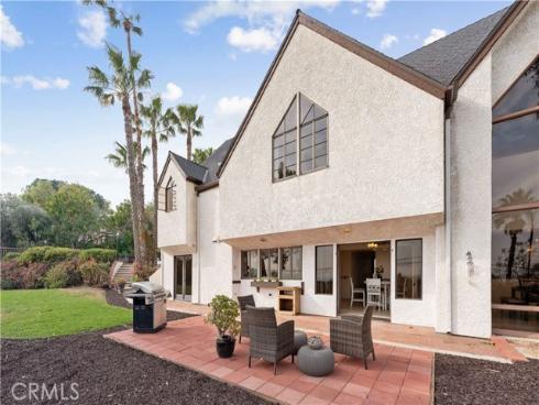 11211 Vista Del Lago , Santa Ana, CA