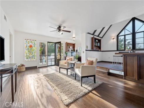 11211 Vista Del Lago , Santa Ana, CA