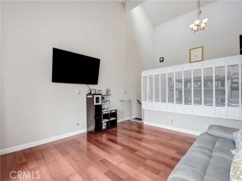 2610 W Segerstrom D Avenue, Santa Ana, CA