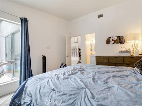 2610 W Segerstrom D Avenue, Santa Ana, CA