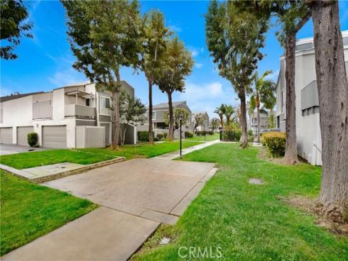 2610 W Segerstrom D Avenue, Santa Ana, CA