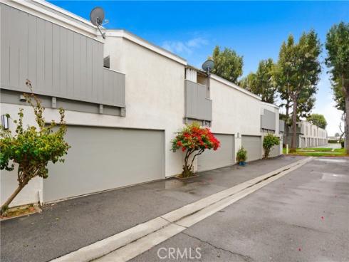 2610 W Segerstrom D Avenue, Santa Ana, CA