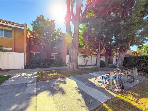 1001 W Macarthur  99  Boulevard, Santa Ana, CA