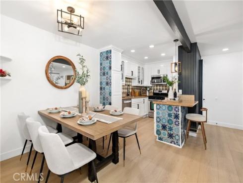 1001 W Macarthur 99 Boulevard, Santa Ana, CA